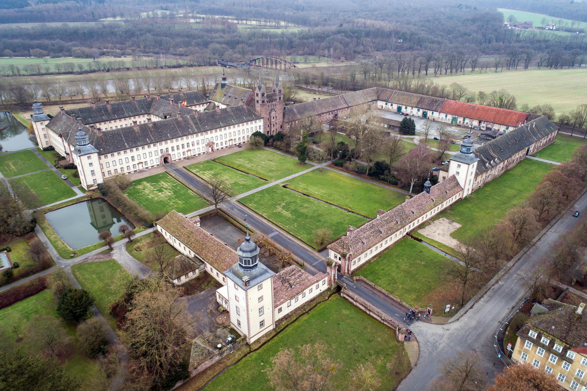 schloss corvey
