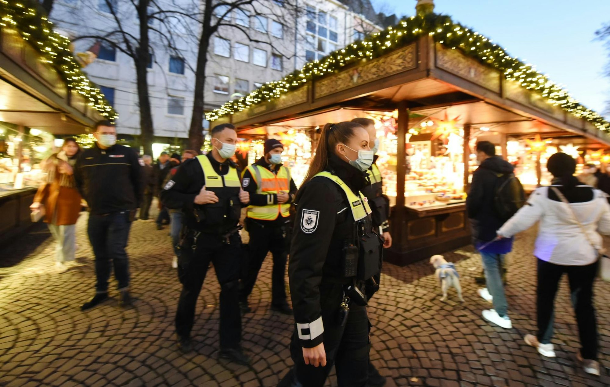 Weihnachtsmarkt Kontrolle 2G