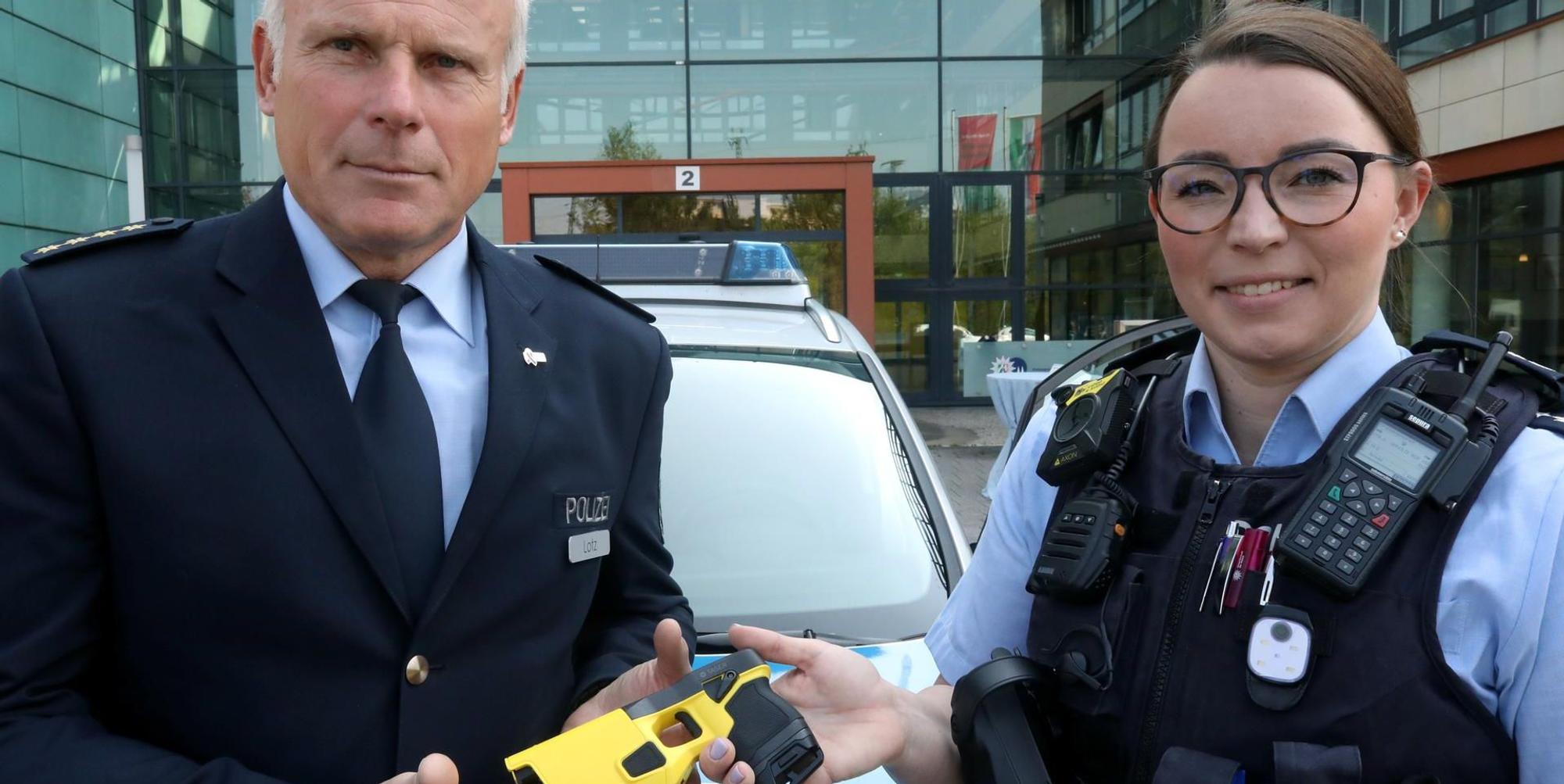 Taser 2