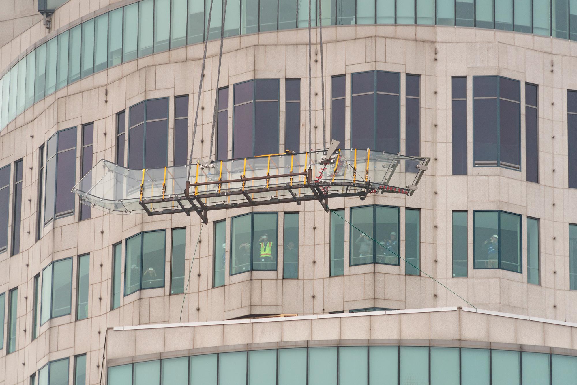 skyslide_los_angeles_2