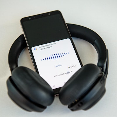 Symbolbild Sprachassistent Musik