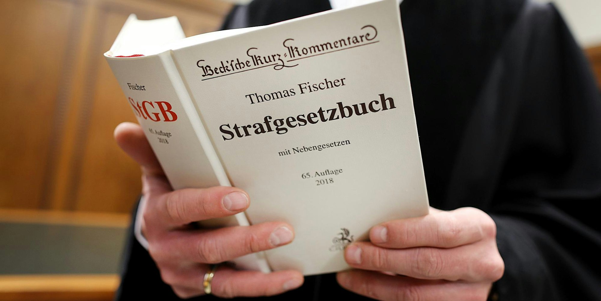 Prozess Symbolbild dpa