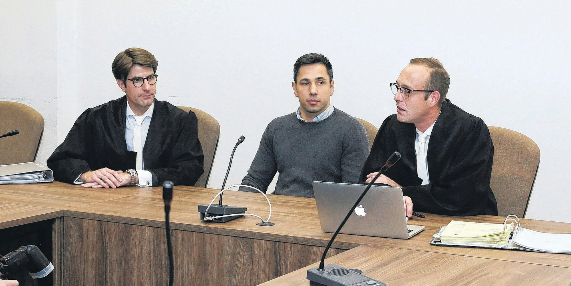 Felix_Sturm_Landgericht