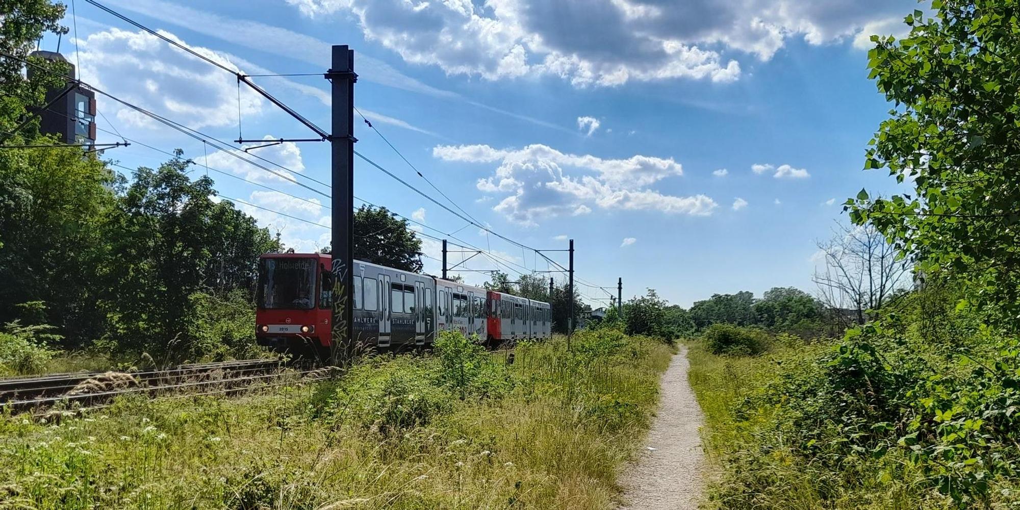 bes-guerteltrasse-hochbahn03