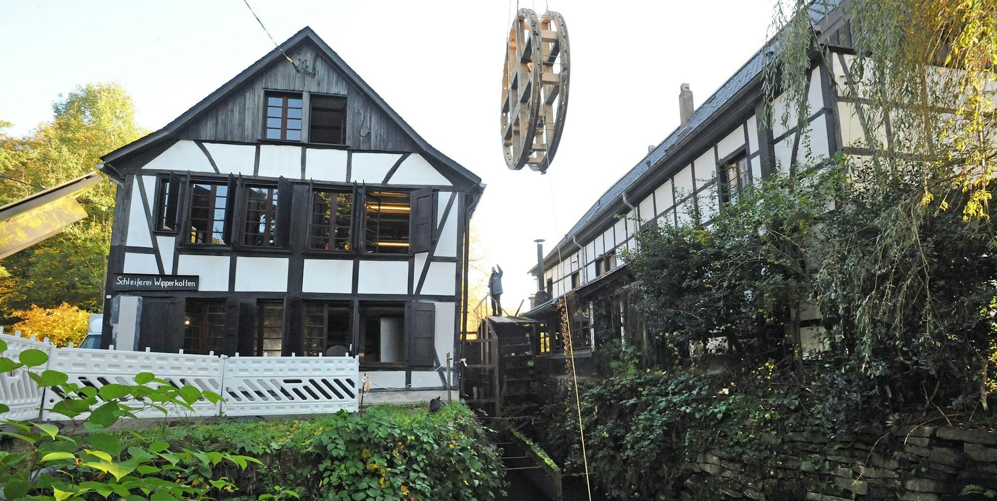 Wipperkotten neues Wasserrad_001
