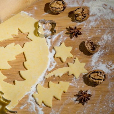 roher_Keksteig_Plätzchen_ungesund_imago