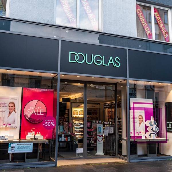 Douglas Ehrenstraße