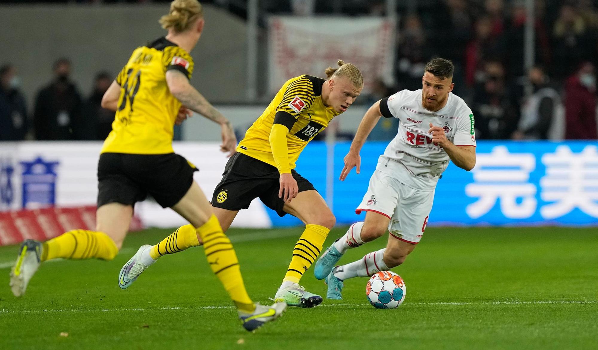 Özcan gegen Haaland