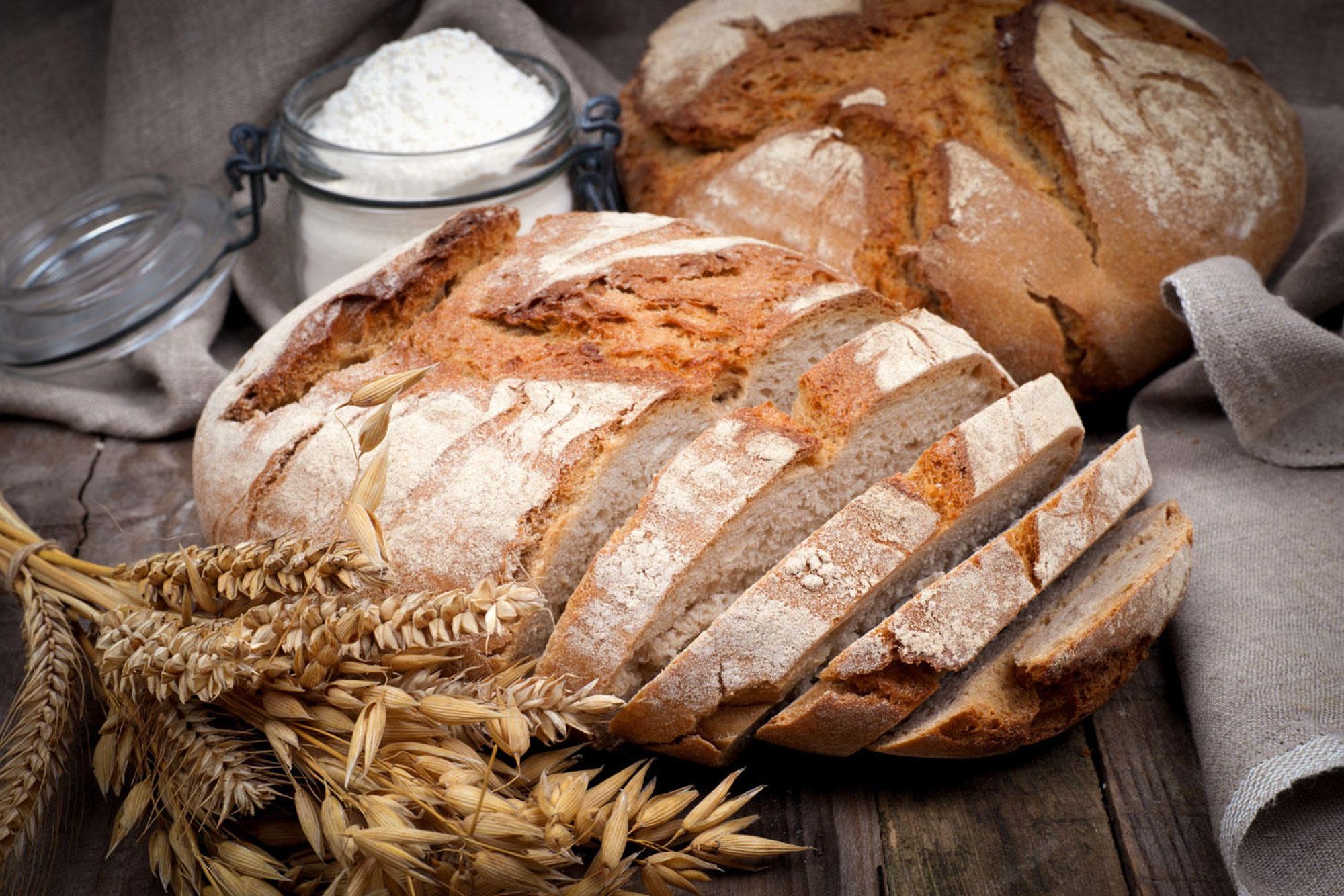 bauernbrot-backen