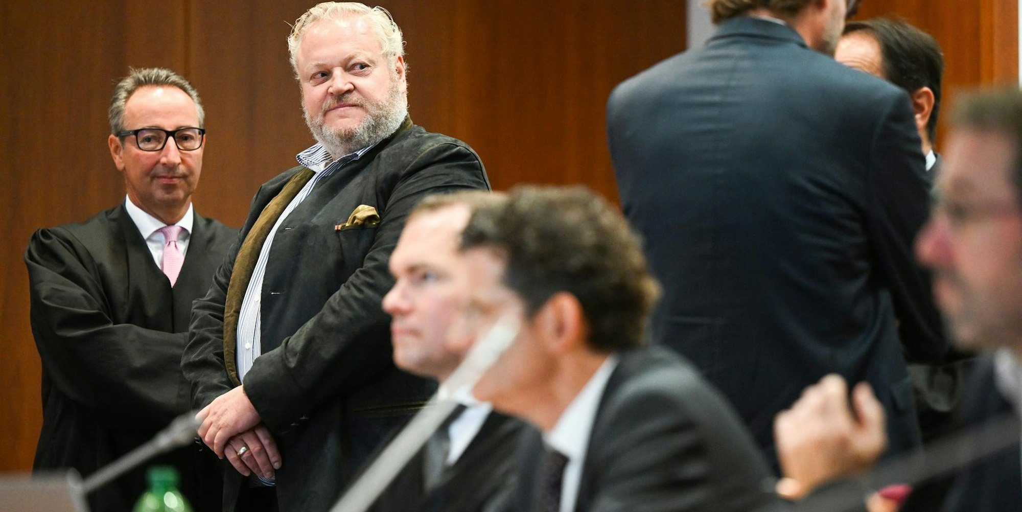 Asbeck_Landgericht_Bonn