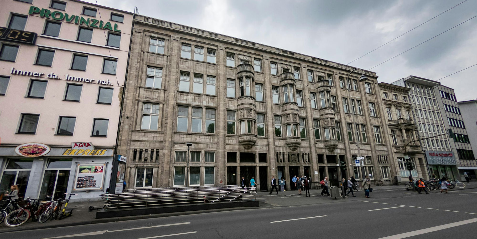 Gesundheitsamt Köln – Corona-Bekämpfung