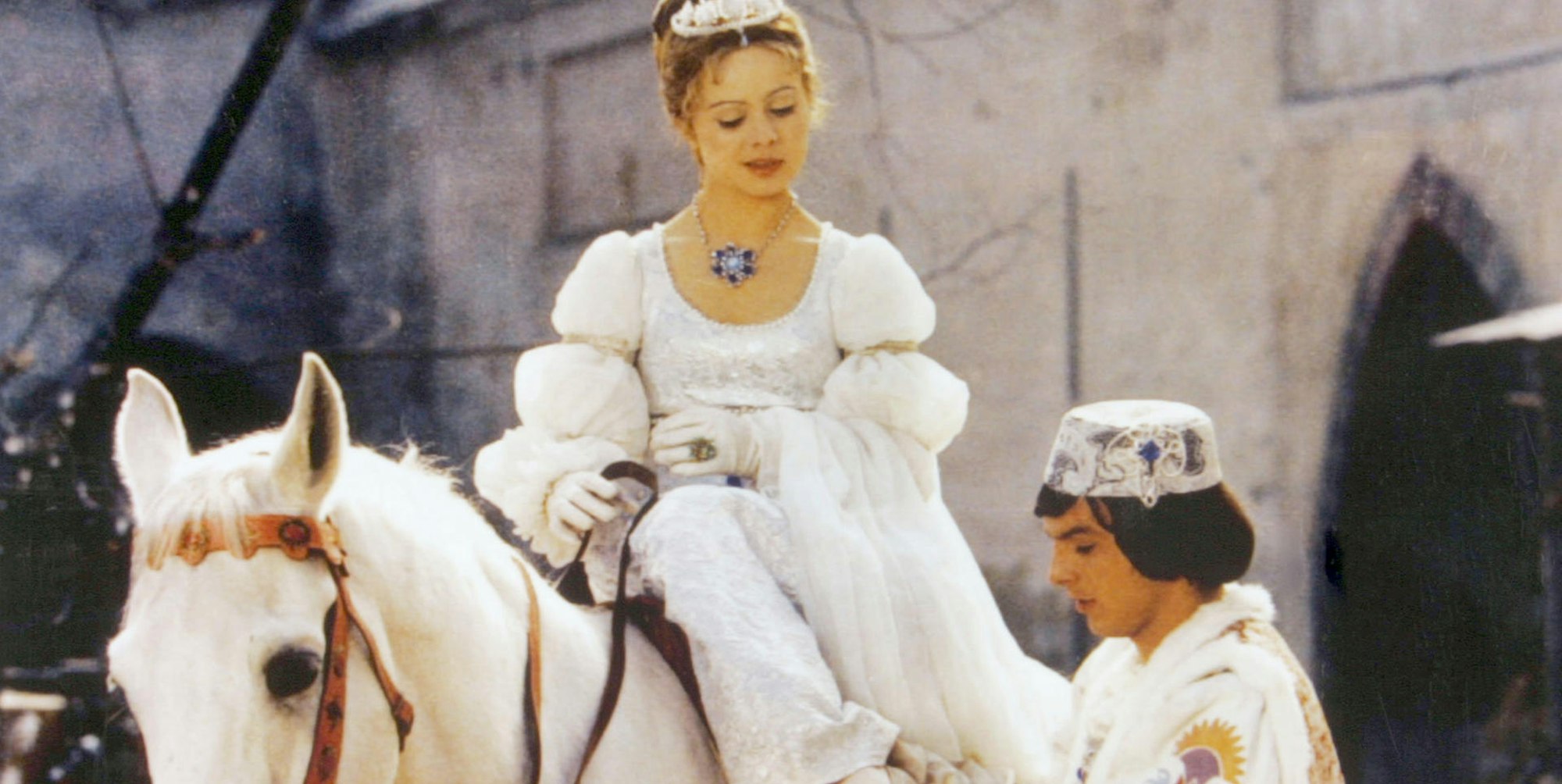 Drei Haselnüsse für Aschenbrödel