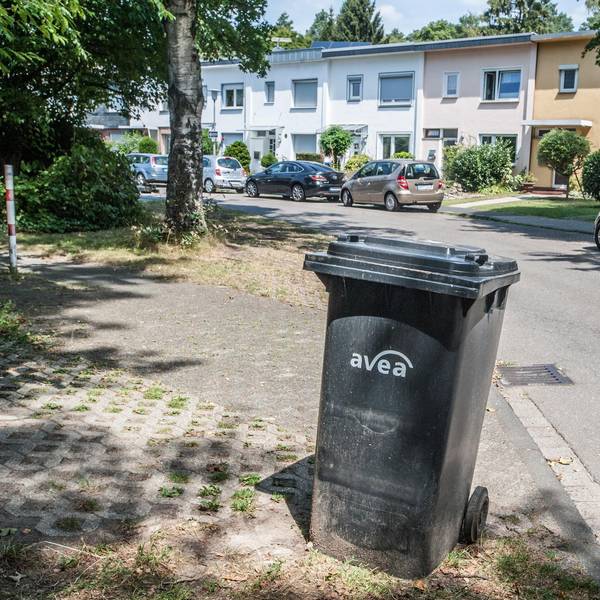 leverkusen-muelltonnen--ALF_9755