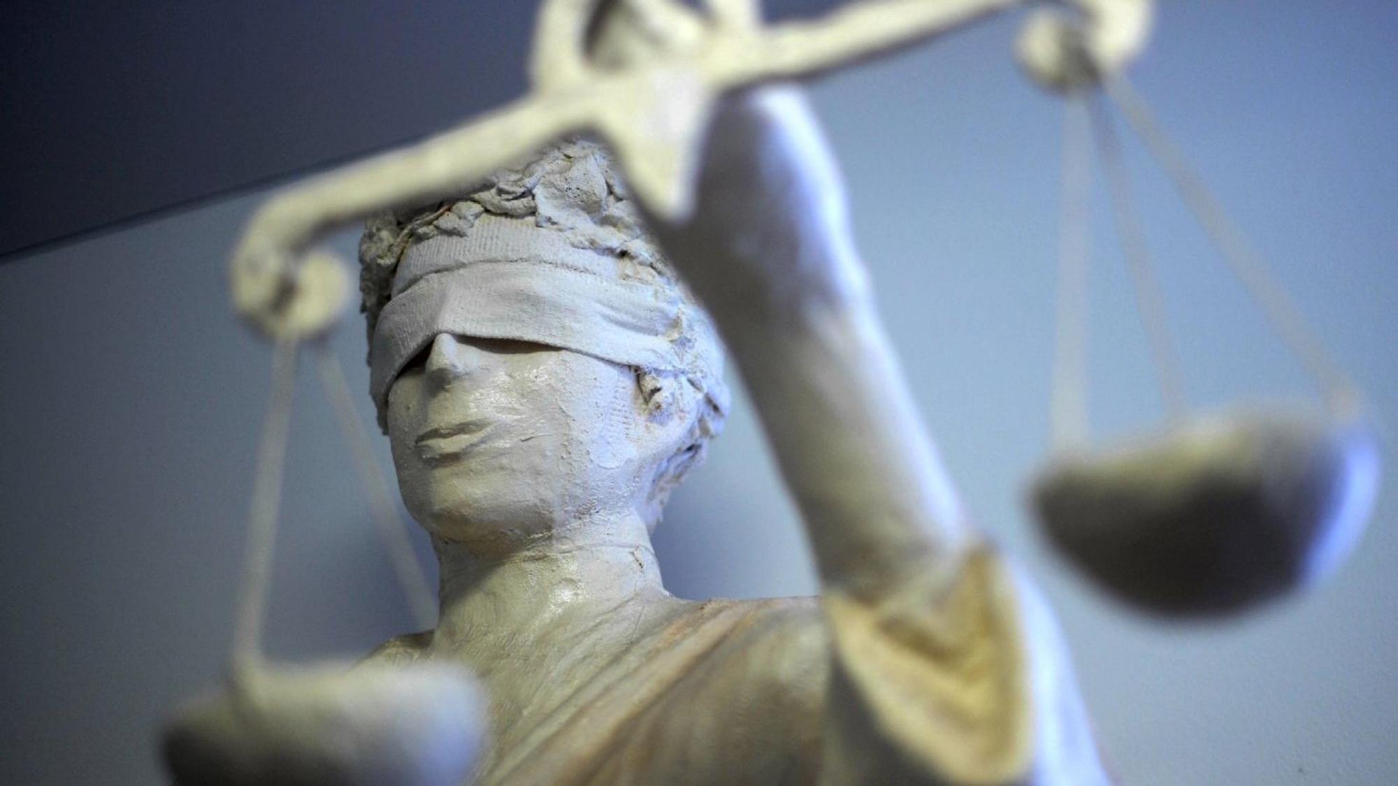 Drei junge Männer aus Bensberg und Kürten müssen sich vor Gericht verantworten.