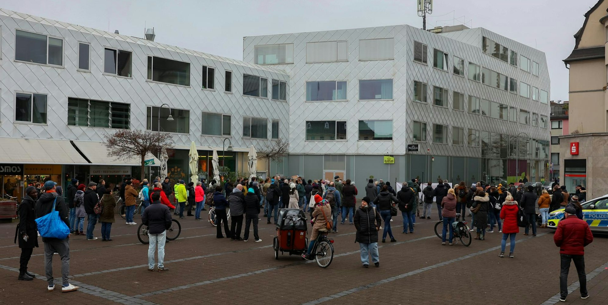 Demo Neptunplatz GOYERT