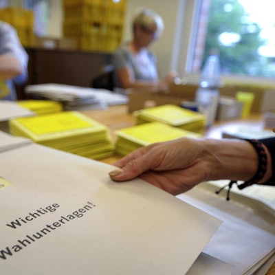Wahlunterlagen dpa