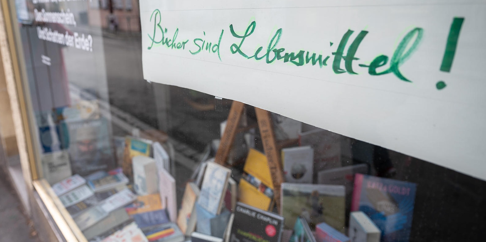 Coronavirus_Tuebinge_68248454 (1)