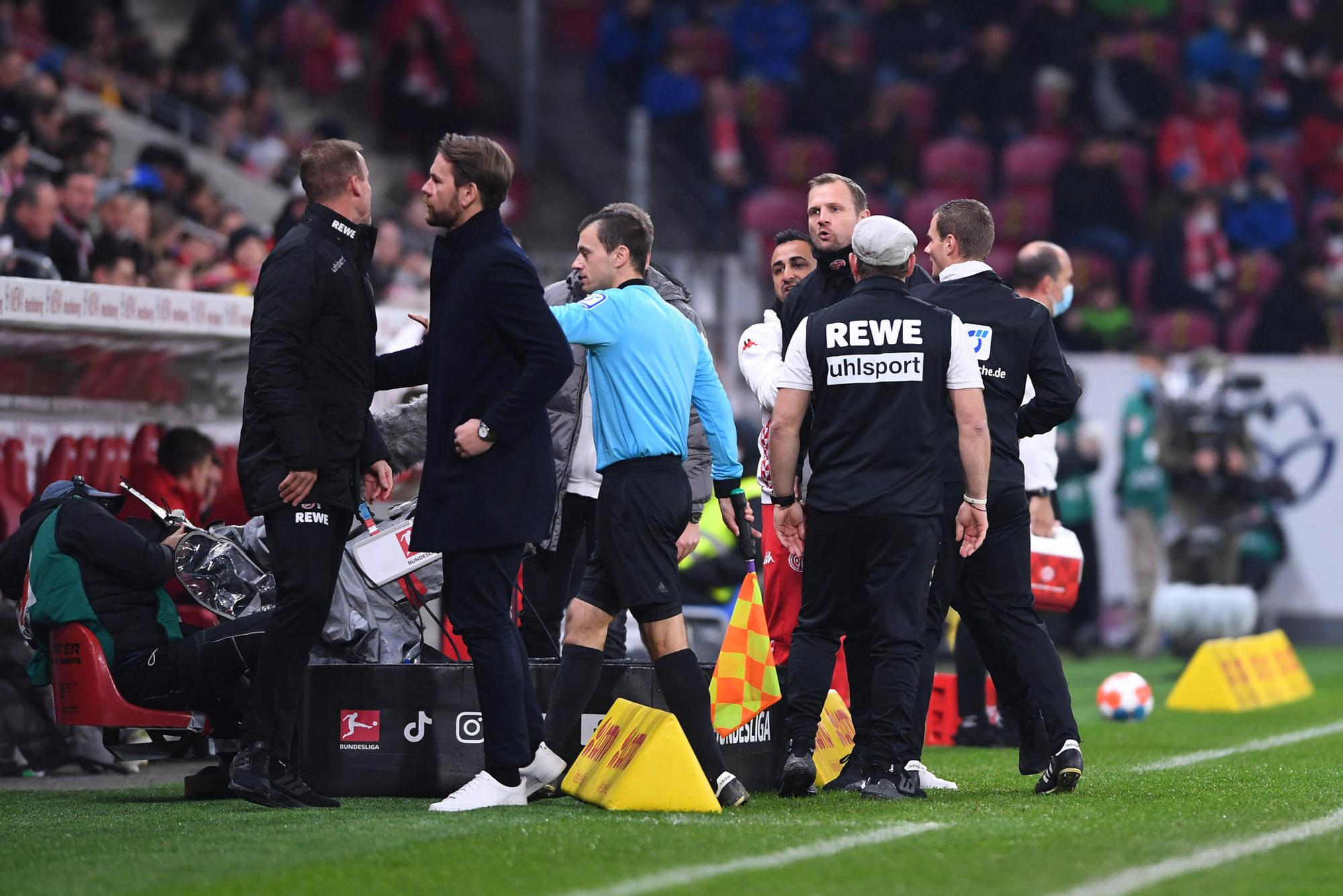 Seitenlinie FC Mainz
