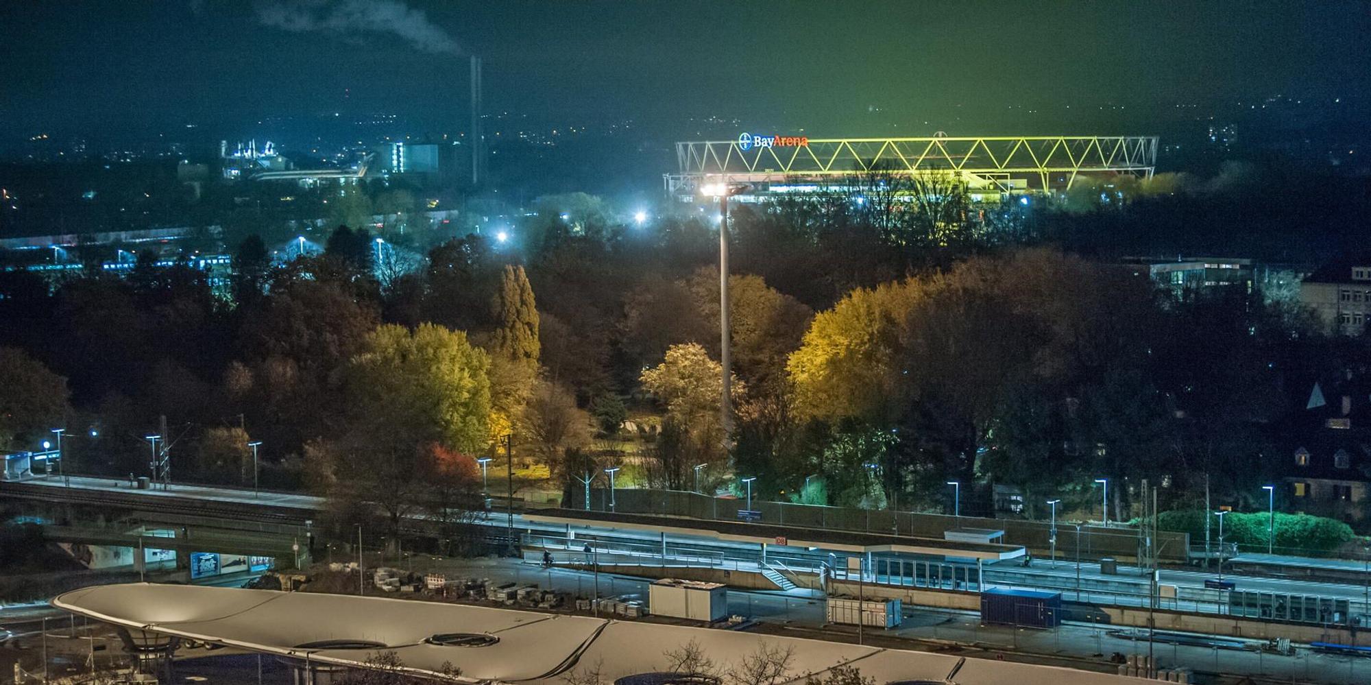 leverkusen-city-nacht--ALF_1555