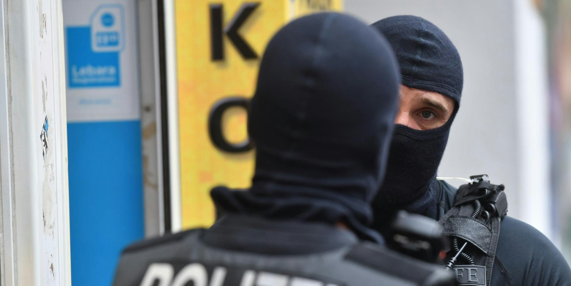 Polizei Sturmhauben dpa