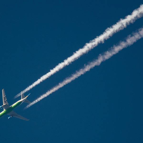 Flugzeug dpa neu