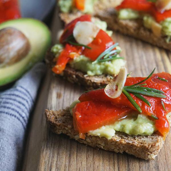 Bruschetta mit avocado