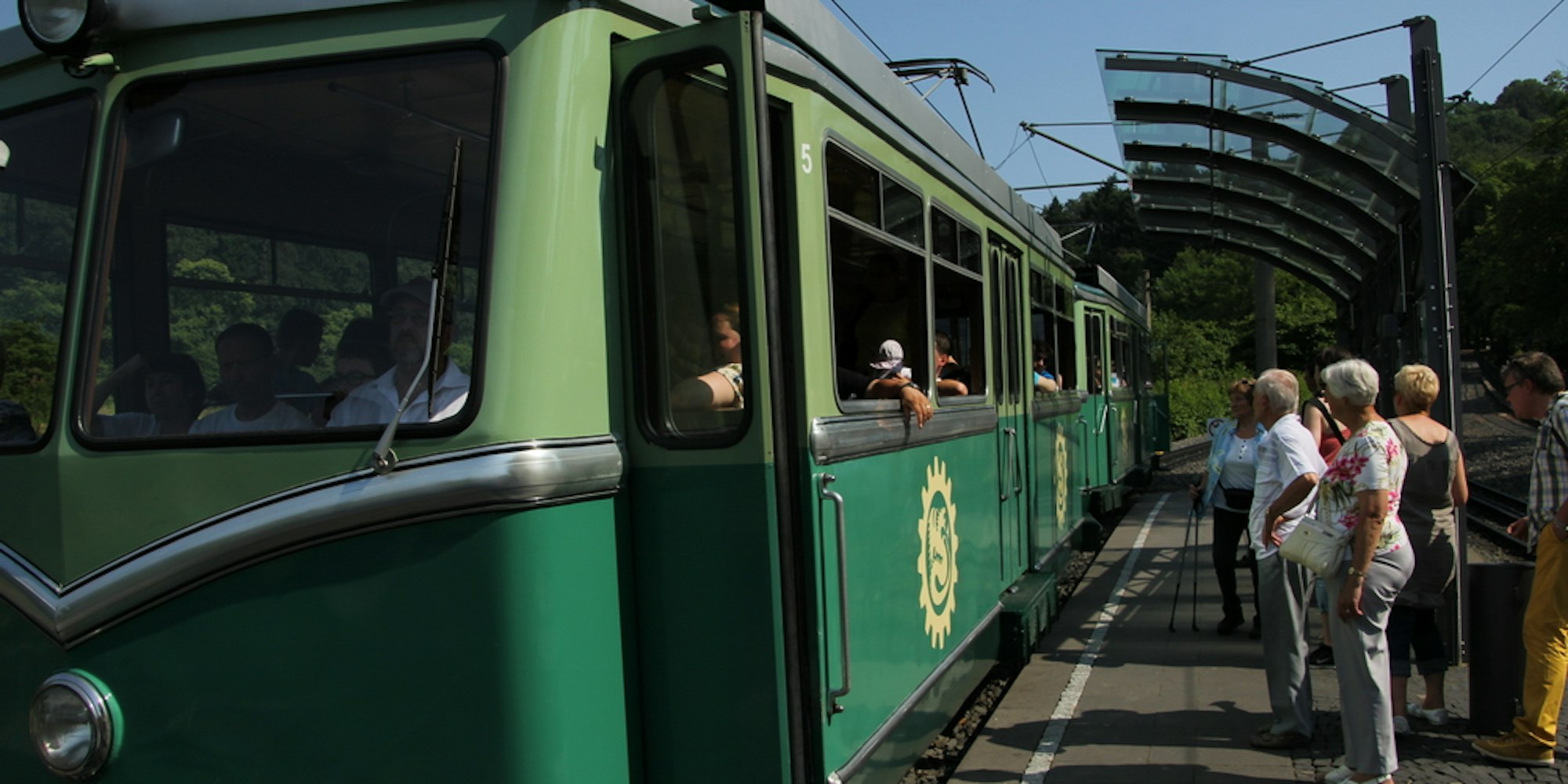 Drachenfelsbahn-01_Bildgröße ändern