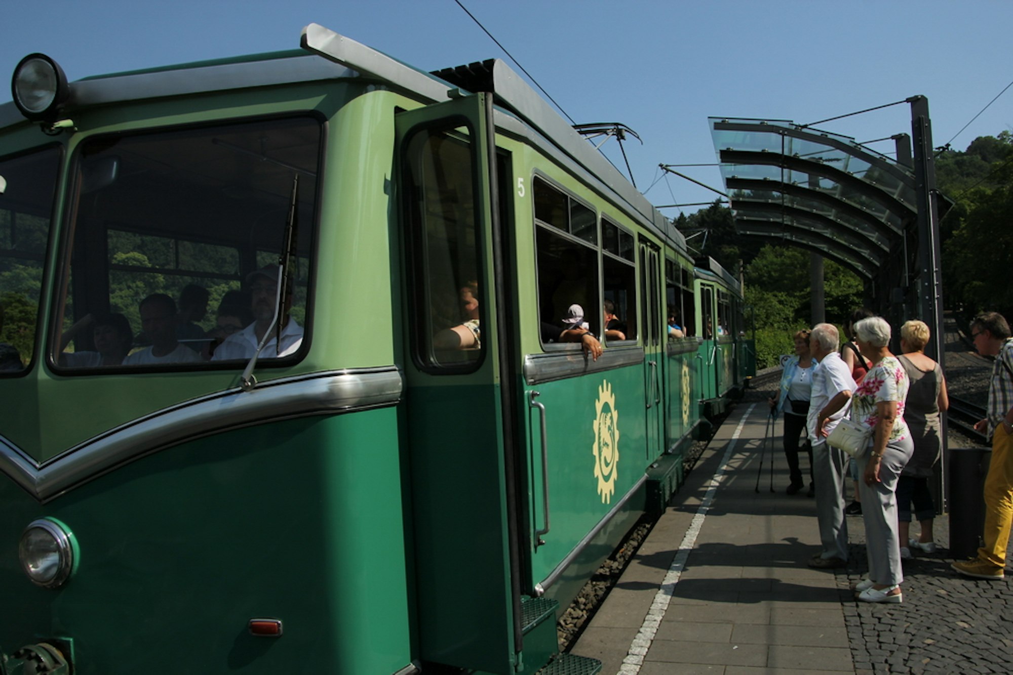 Drachenfelsbahn-01_Bildgröße ändern