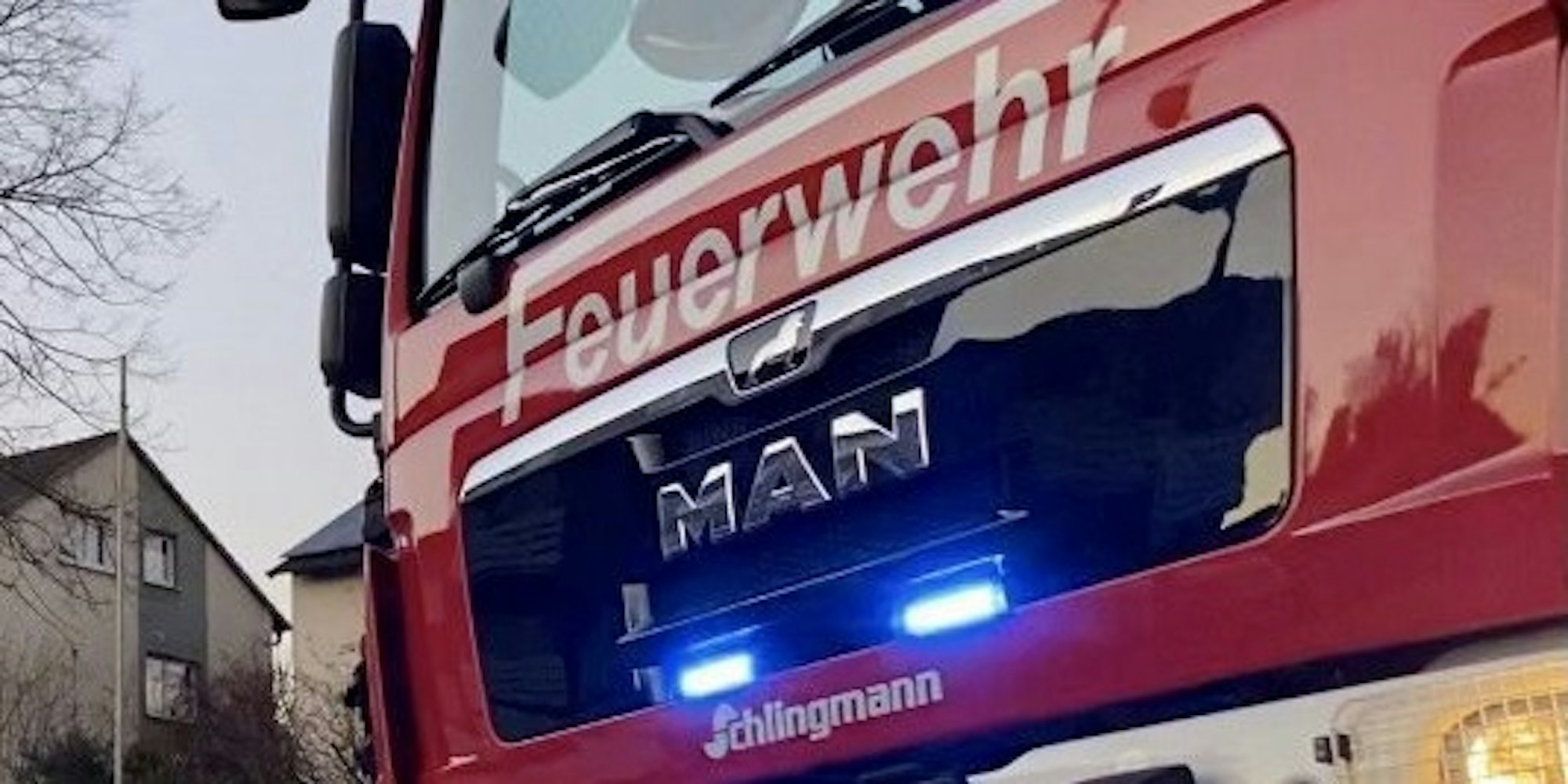 Feuerwehr dpa Symbol 141220