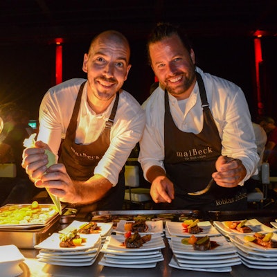 190831_uw_Fine-Food-Decadence_011