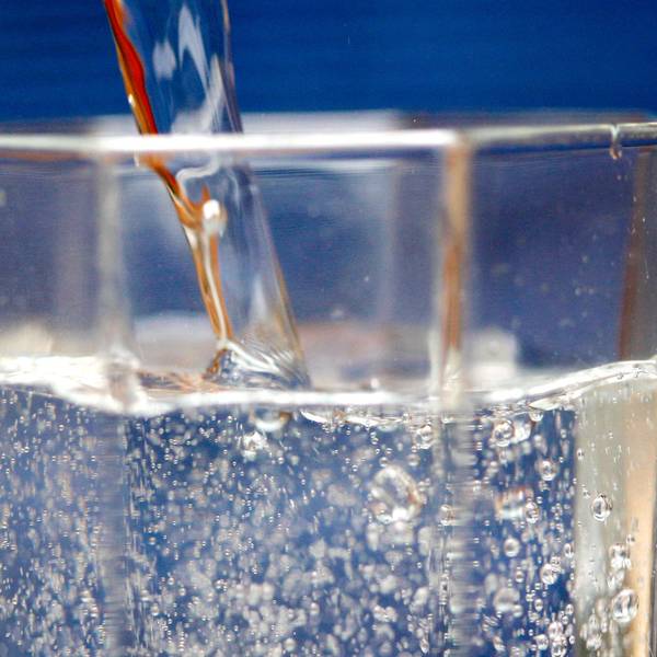 sprudelwasser_dpa