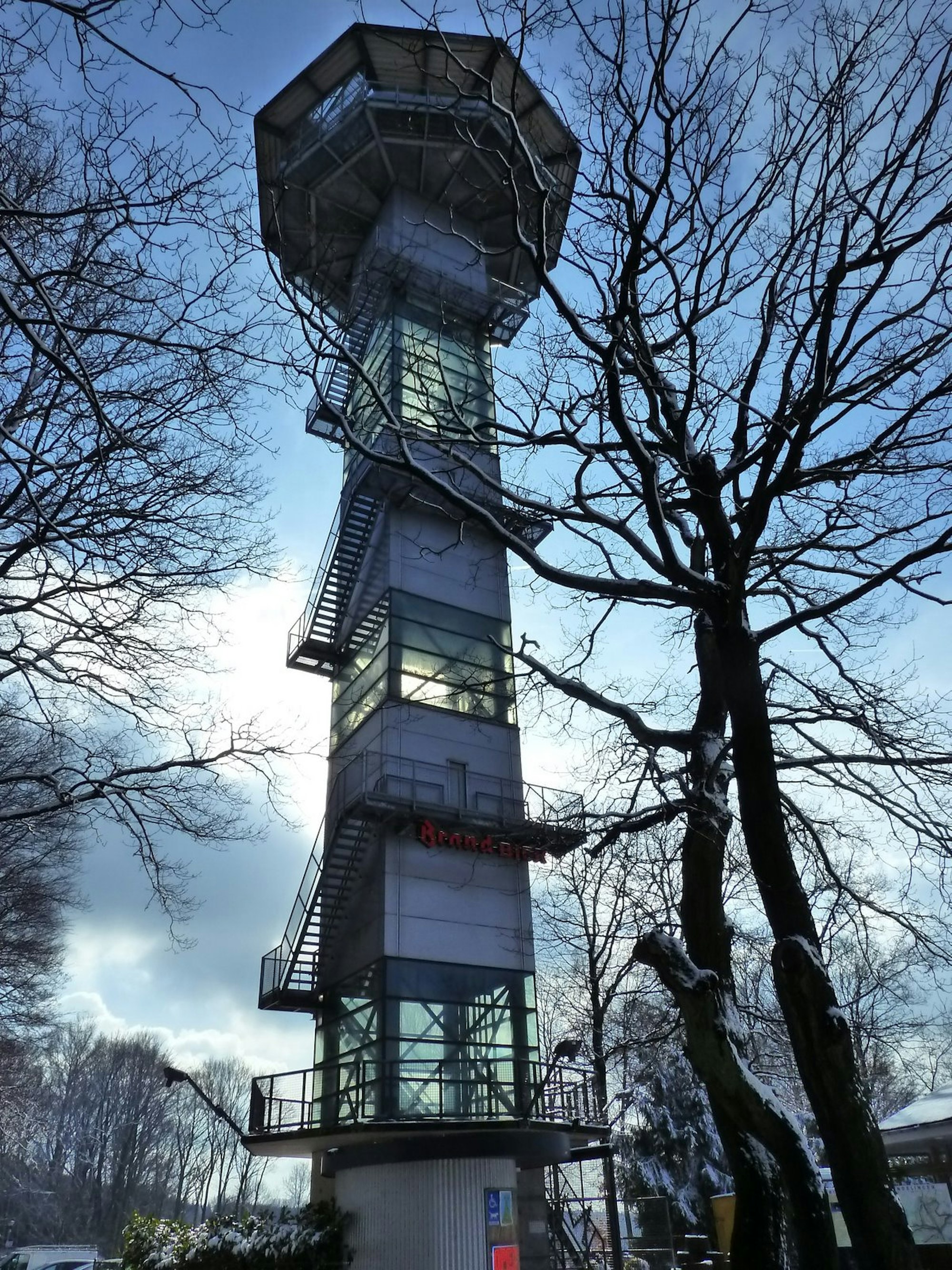 Baudouinturm_-_Wiki_RalphHouven_CC3.0