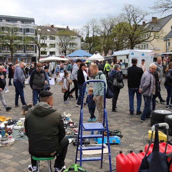 20220424-aha-Trödelmarkt_Marktplatz_3946
