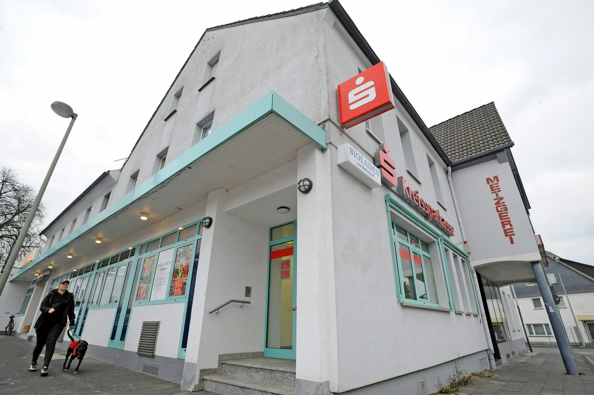 le-sparkasse-leichlingen_(2)