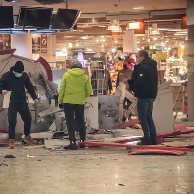 sparkasse-geldautomaten-_rar_RLE_12222021ALF_7236