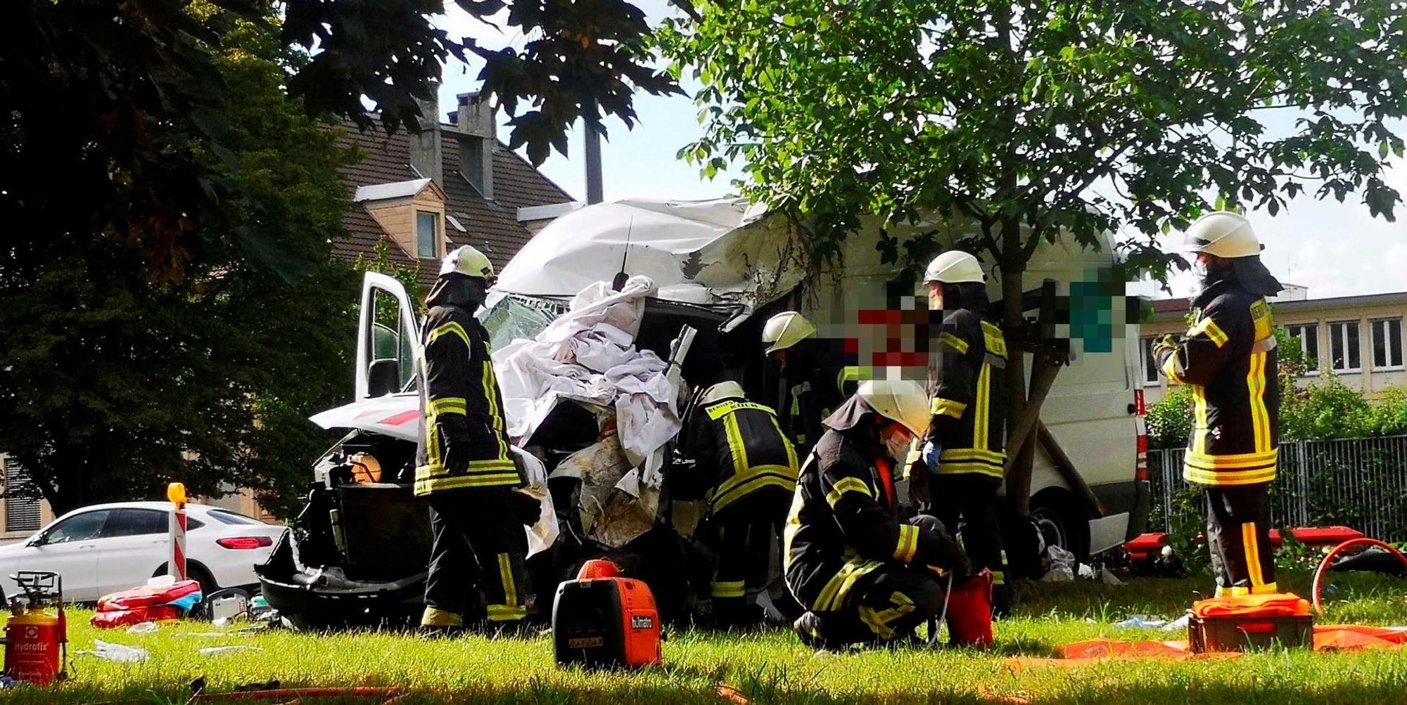 Unfall Mülheim1gepixelt