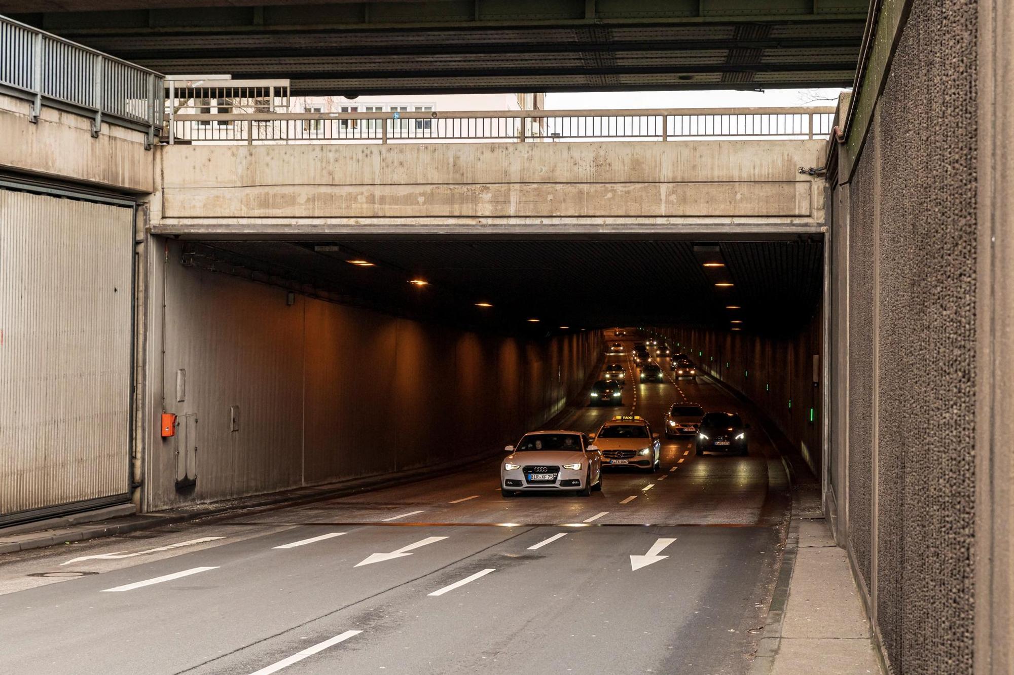 rheinufertunnel