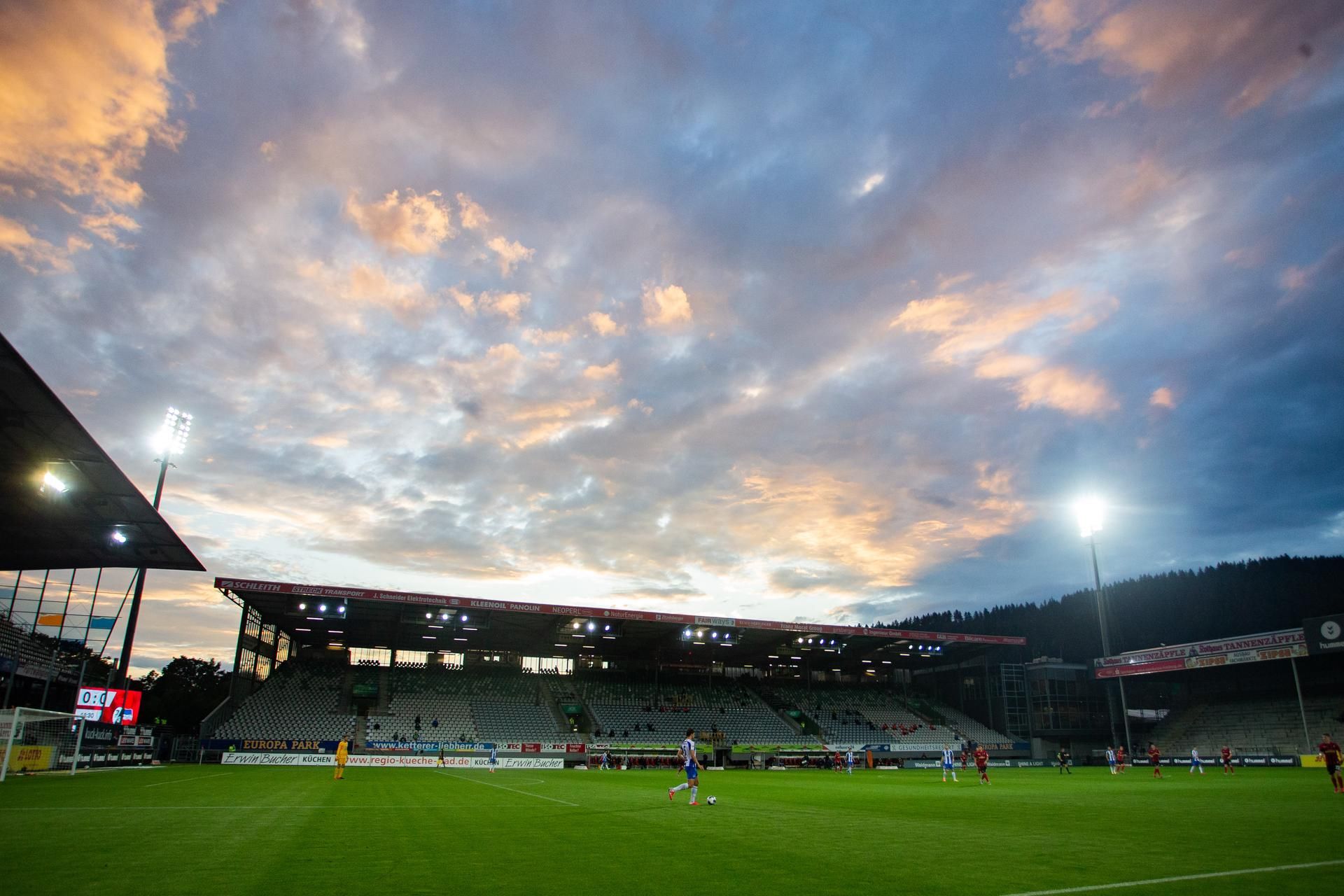 Fussballstadion