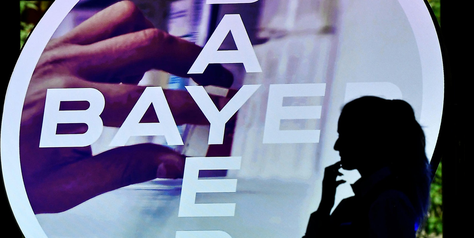 Bayer Konzern Symbolbild