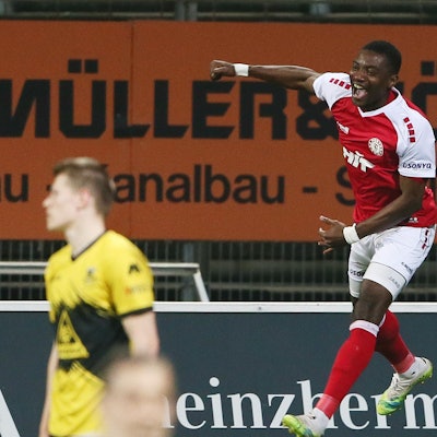 EA9B71BF-8674-41DB-97C2-A8789A455231