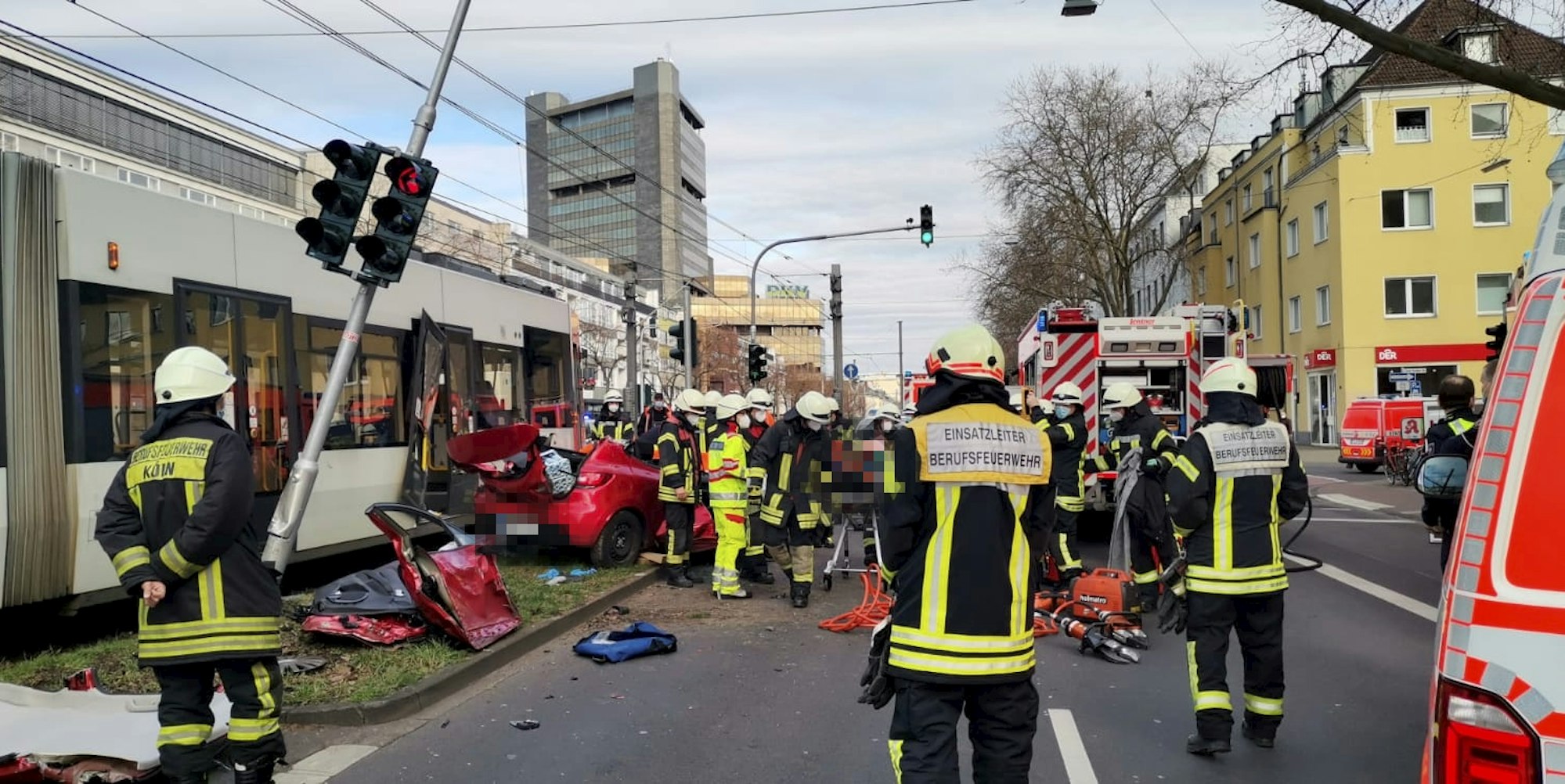 Unfall Bahn Aachener