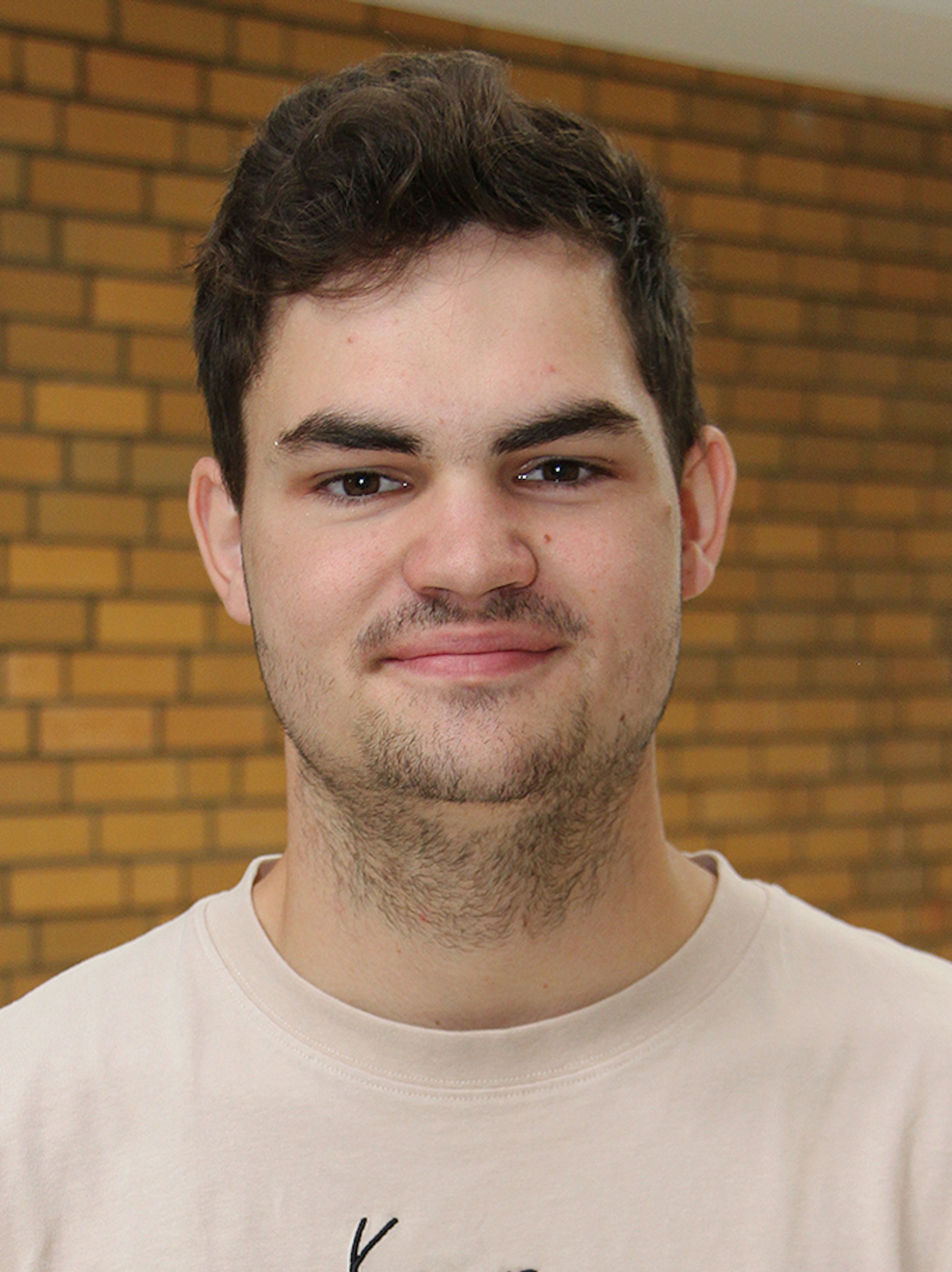 Erster Abiturjahrgang GS Eifel_003