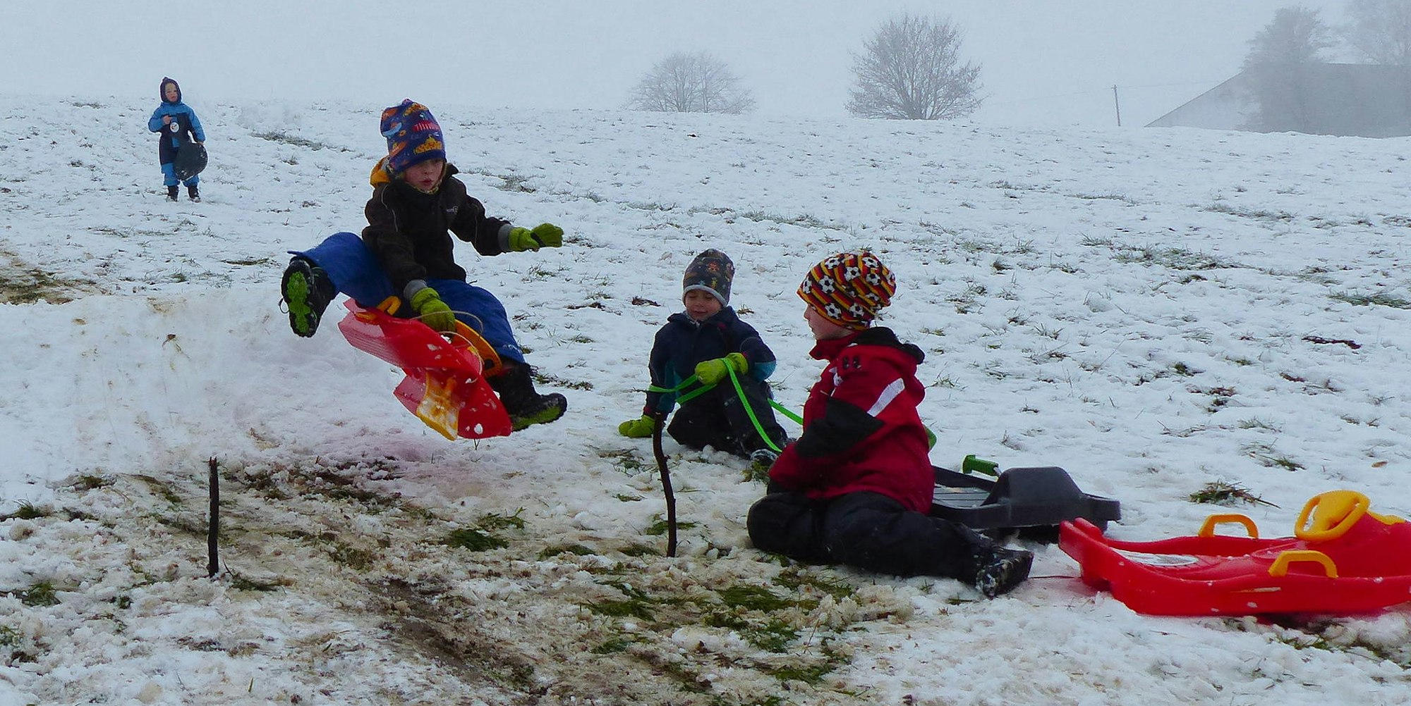 schnee schlitten wipperfürth