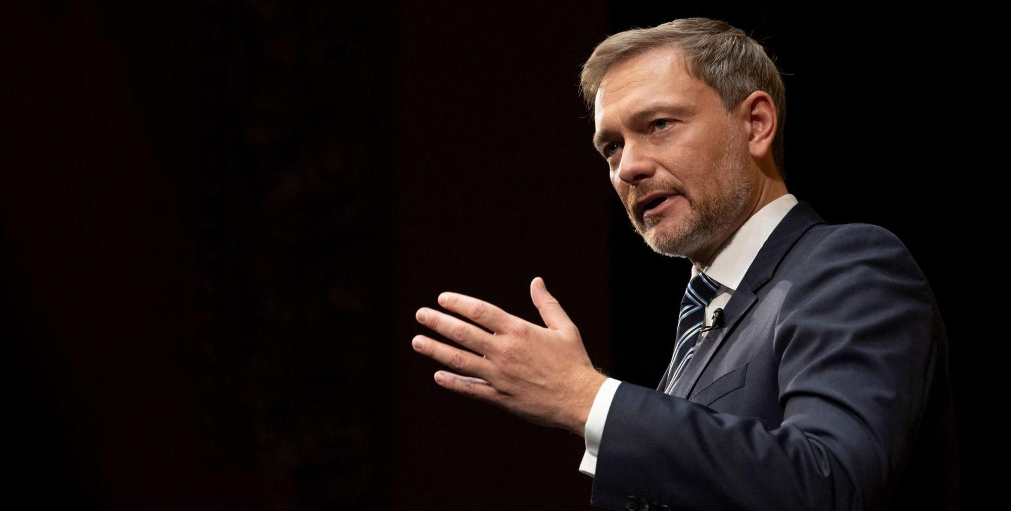 Christian Lindner 100122