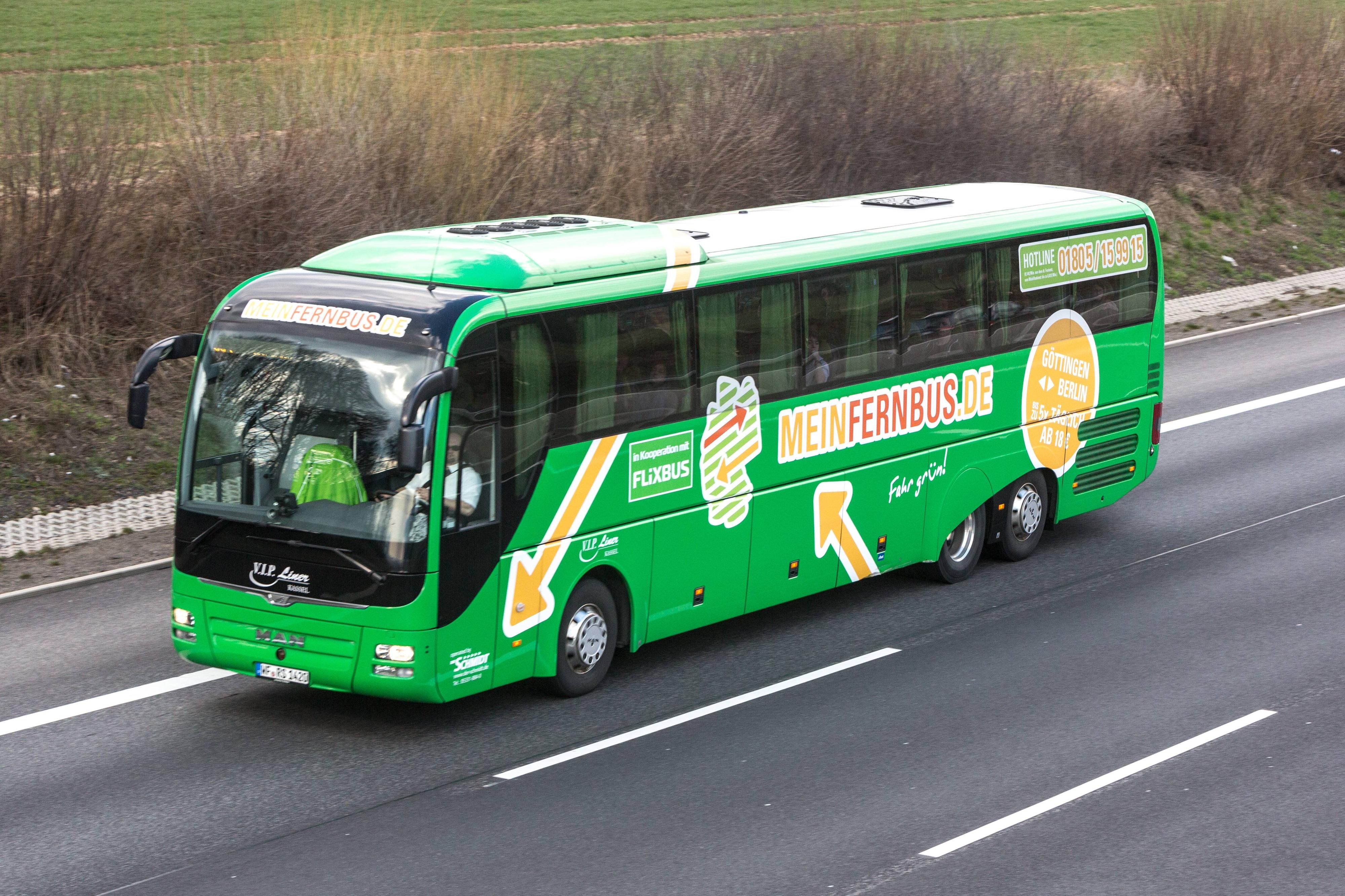 fernbus_autobahn_imago