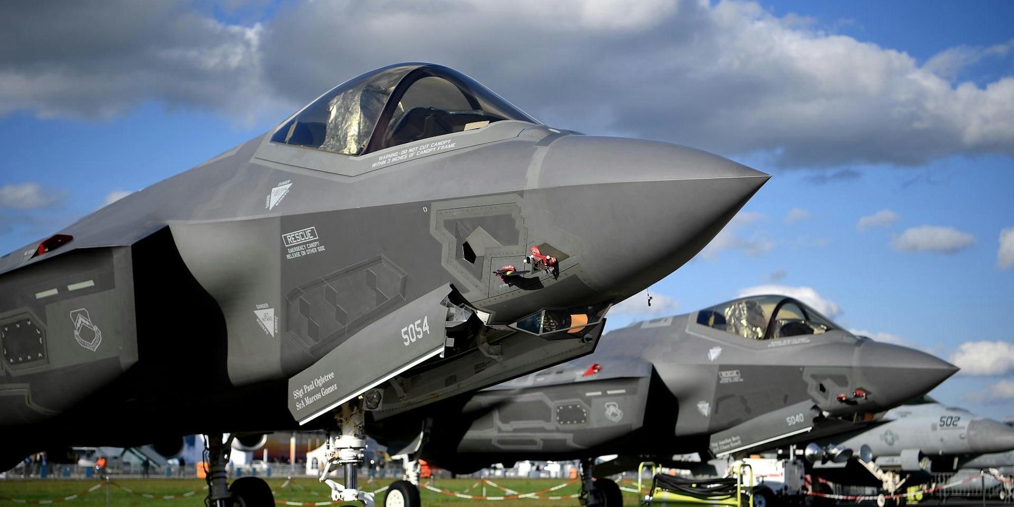 Militär Ausgaben dpa