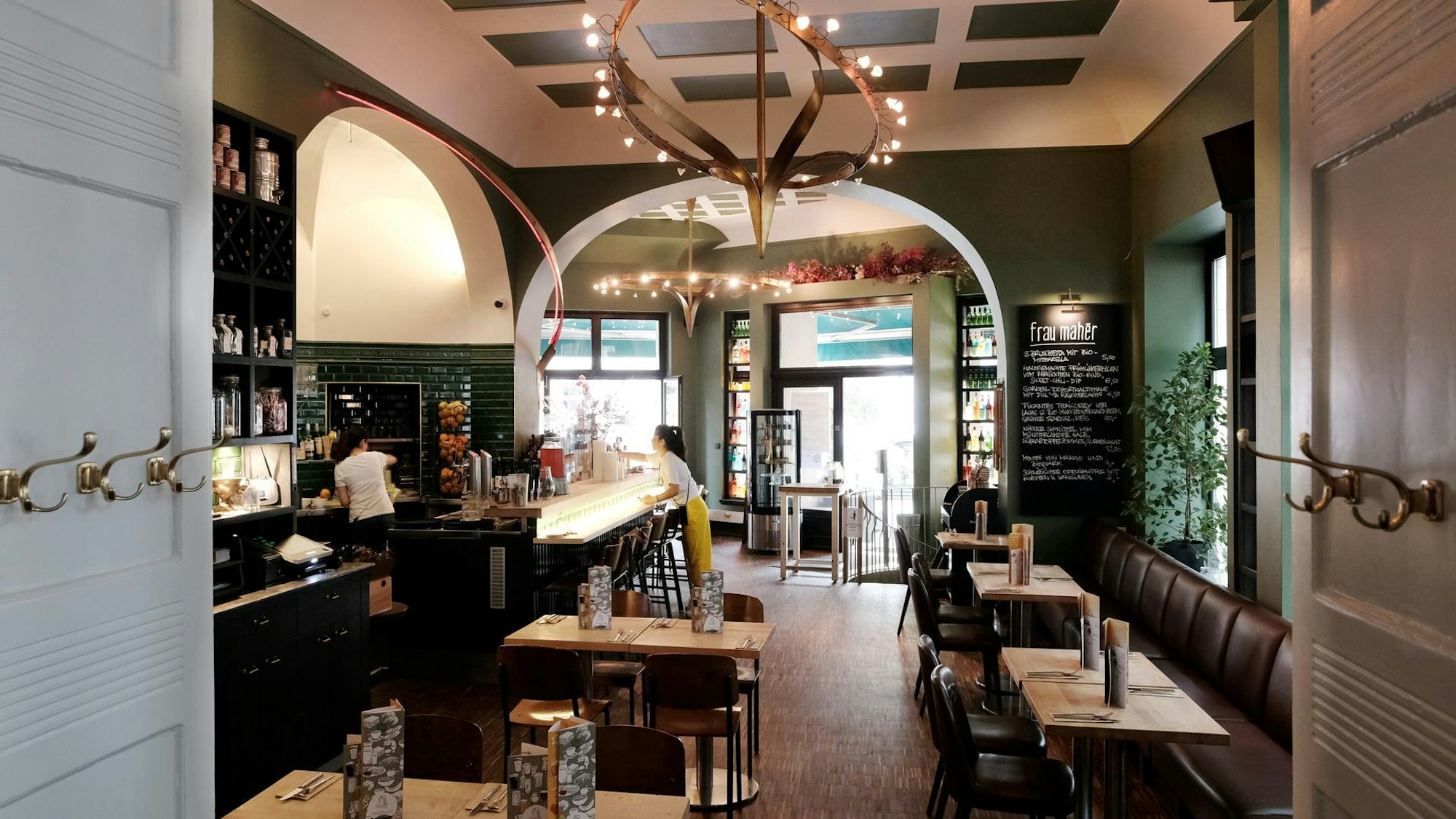 Frau Maher in der Südstadt