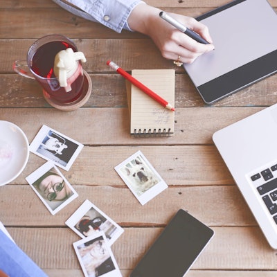 Schreibtisch-Ordnung