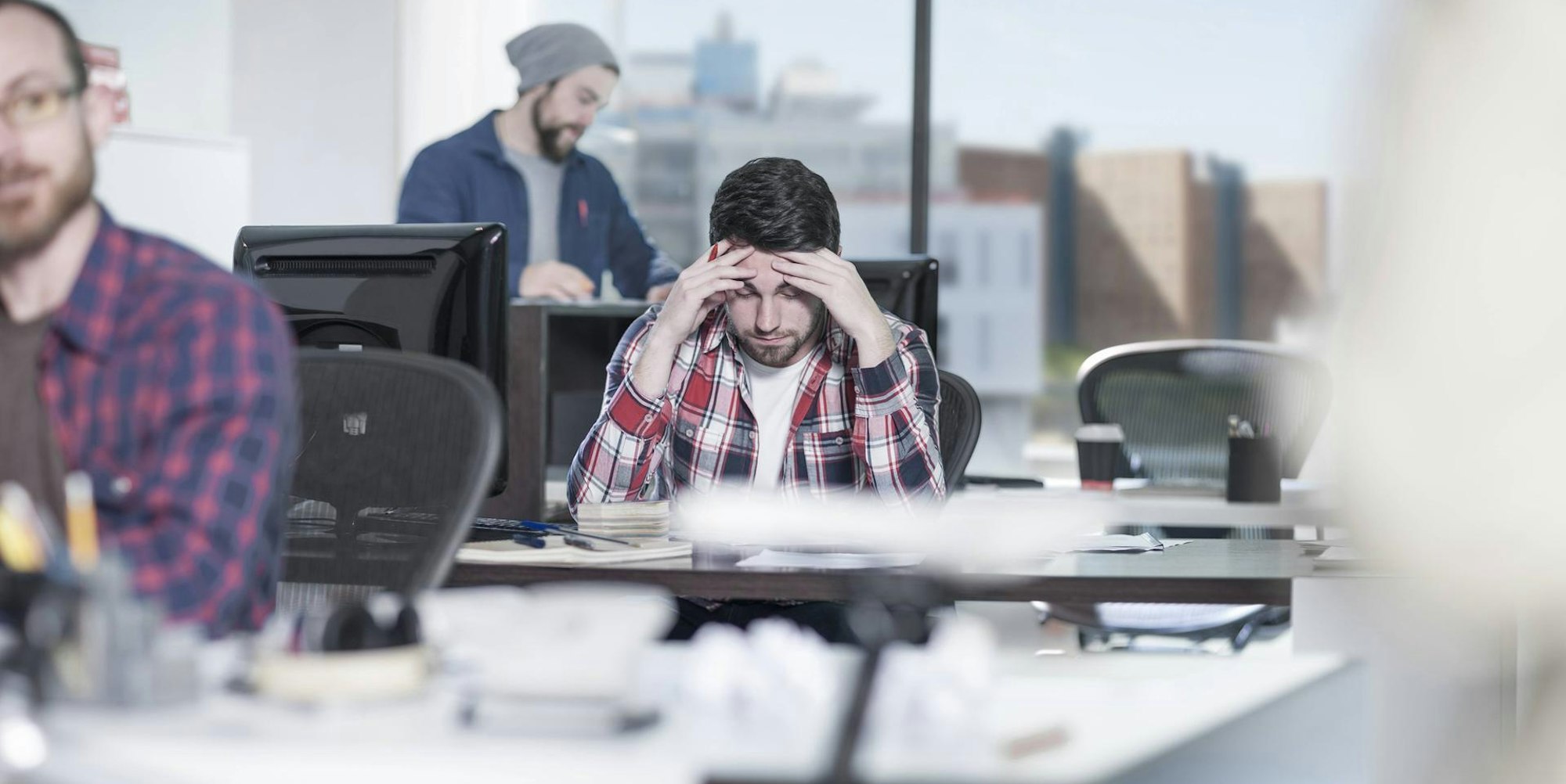 Generation Y Ja-Sager Büro Chef Angestellter Angst Stress