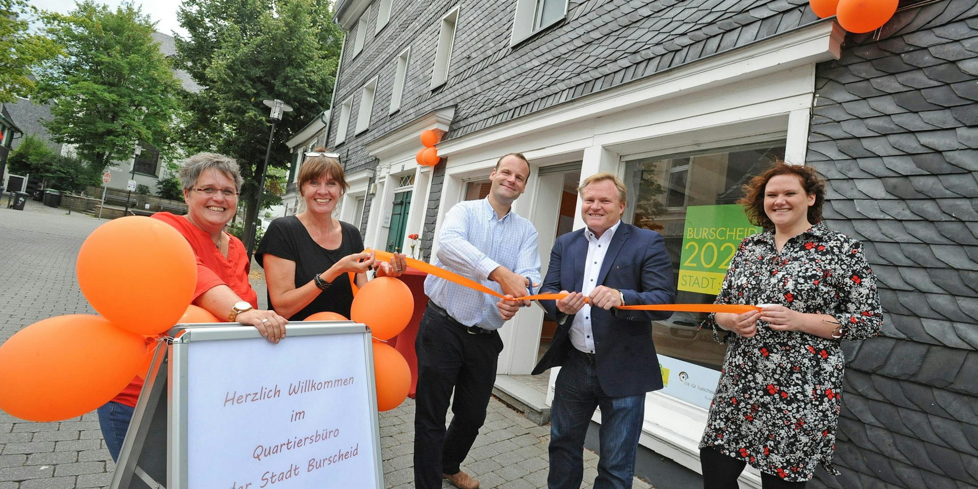 wu-quartiersbuero-burscheid_(1)